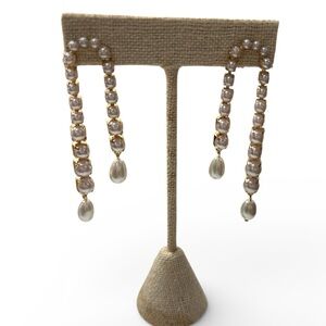 Elegant Pearl Drop Earrings